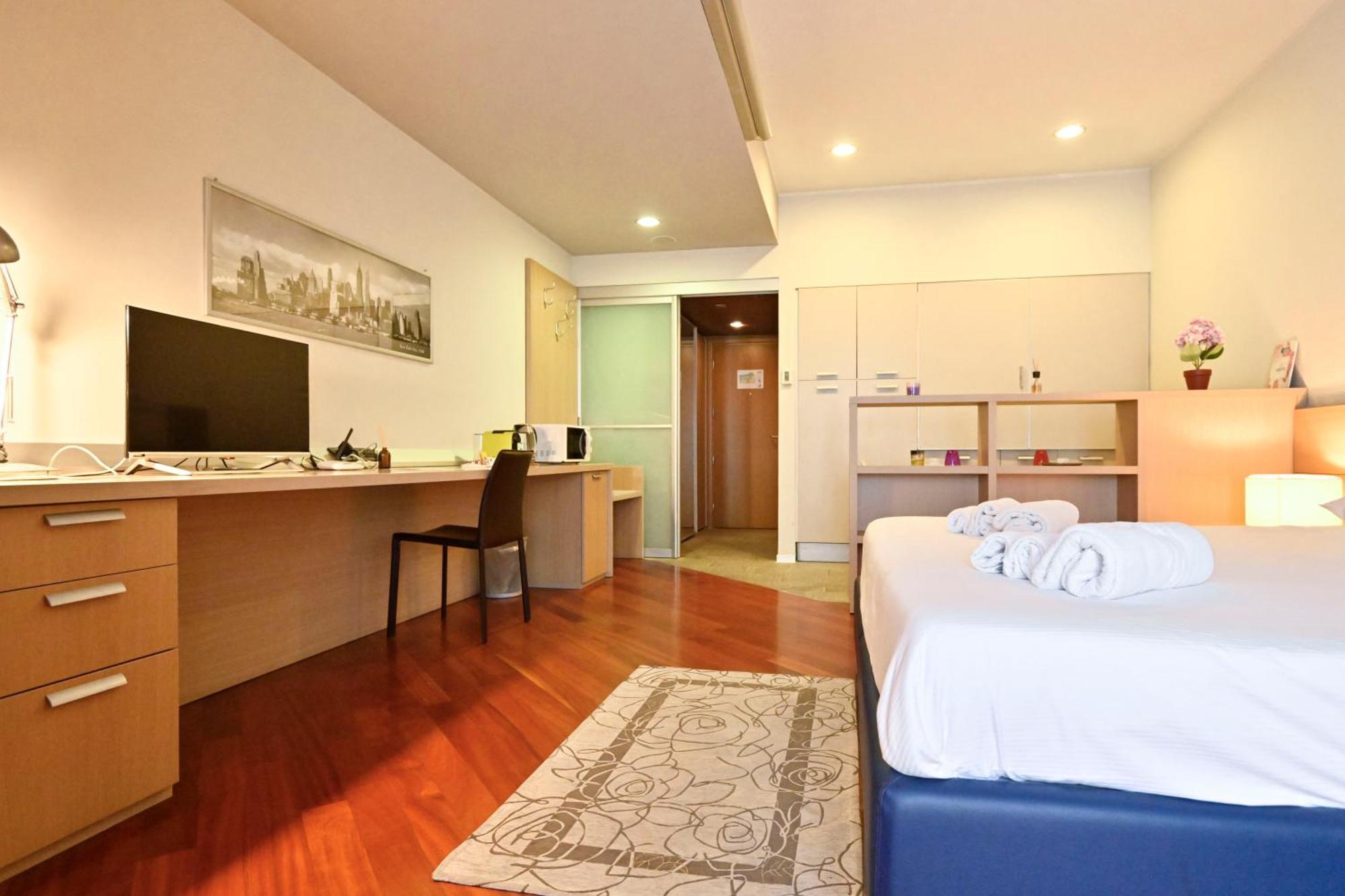 Living - San Salvario Apartment *