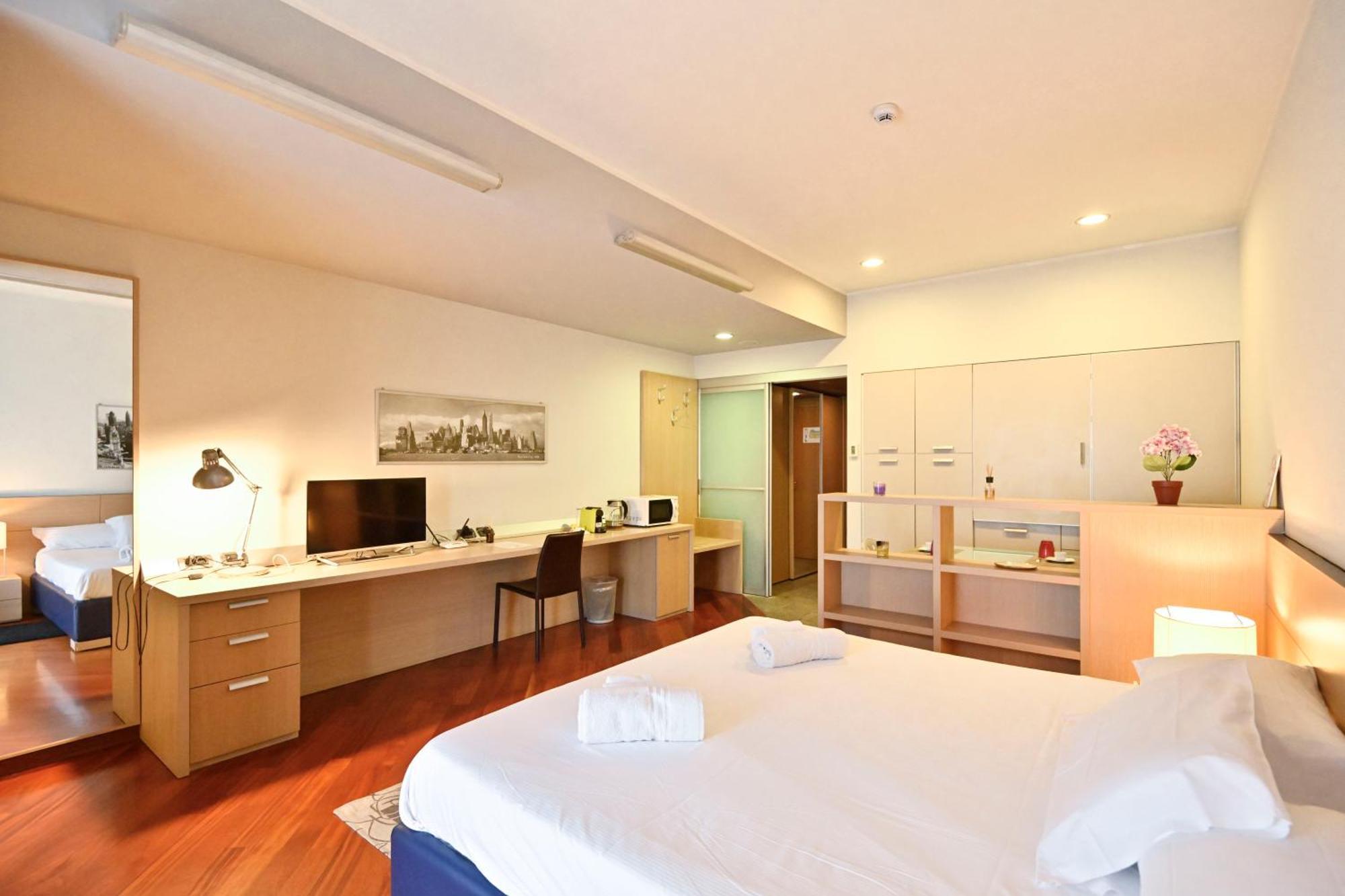 Living - San Salvario Apartment *