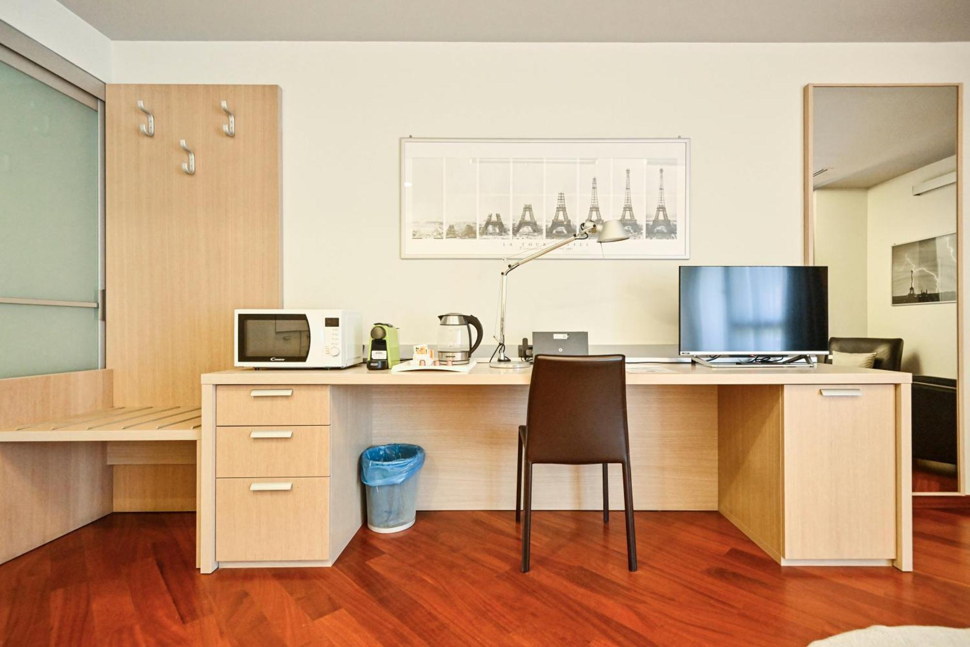Living - San Salvario Apartment