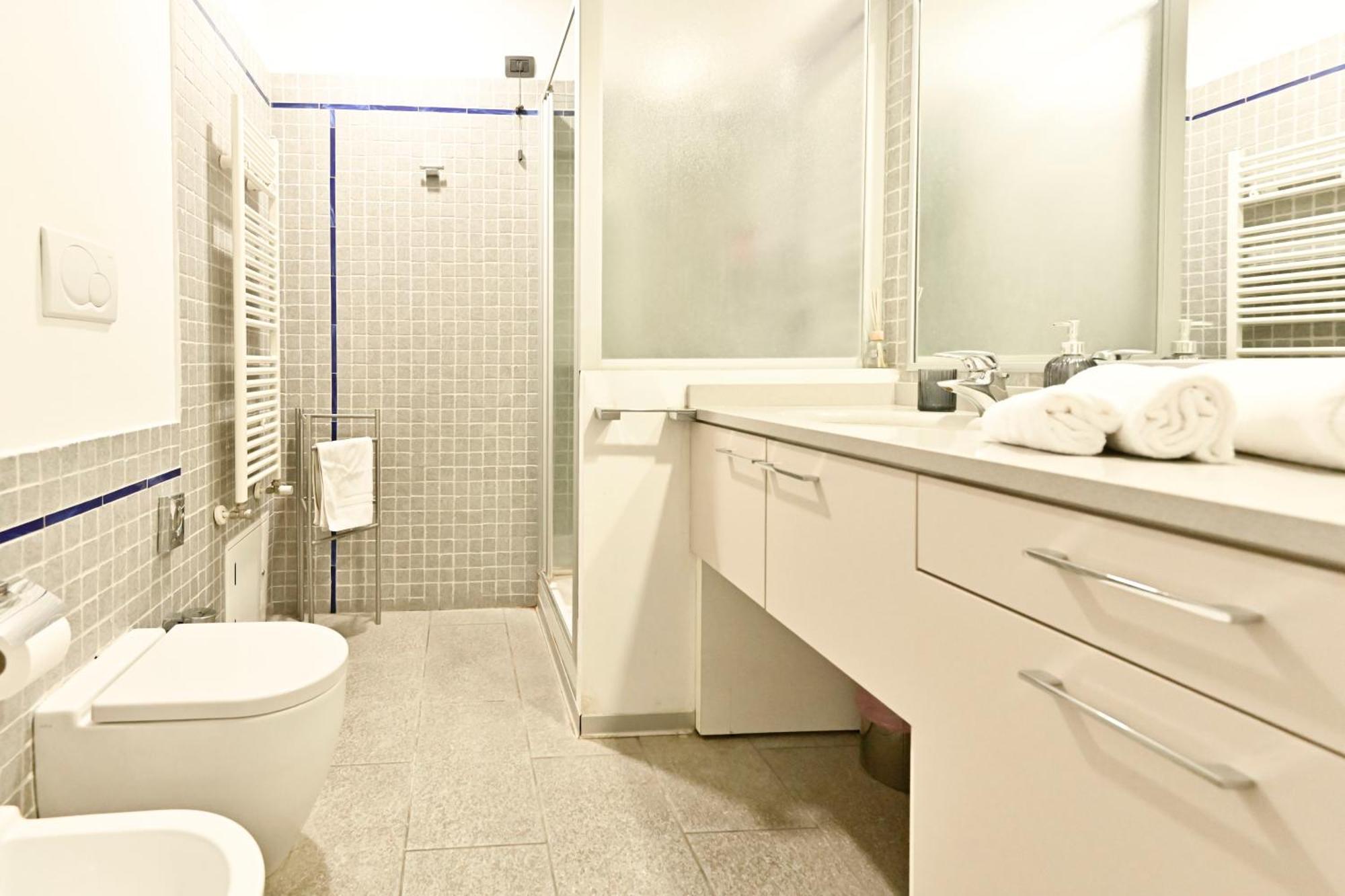 Living - San Salvario Apartment Turin